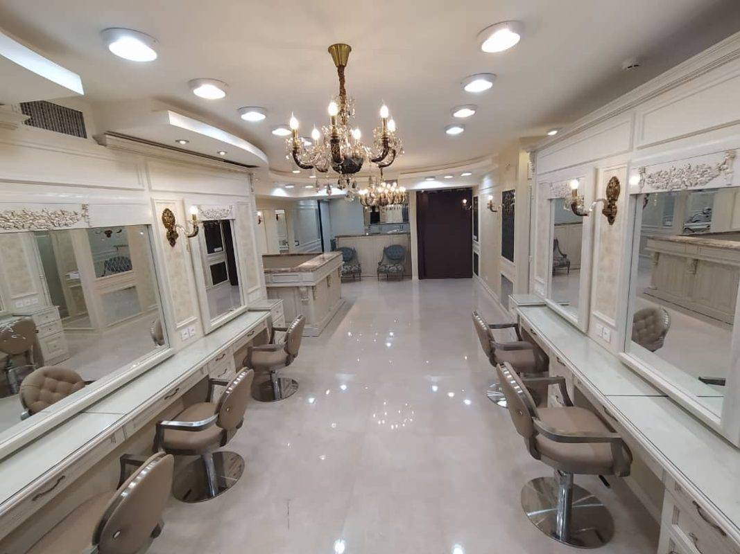آرایشگاه معروف در تهران